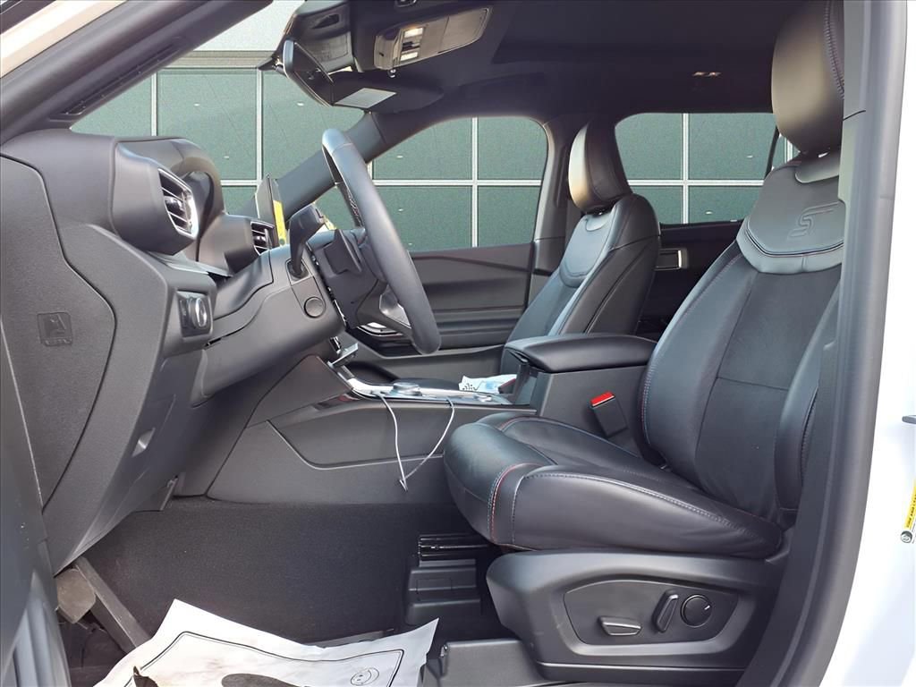 Used 2024 Ford Explorer ST w/ Equipment Group 401A image 17