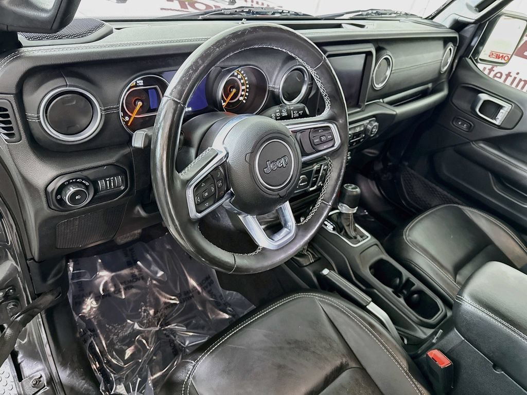 Used 2020 Jeep Wrangler Unlimited Sahara AWD/4WD image 19