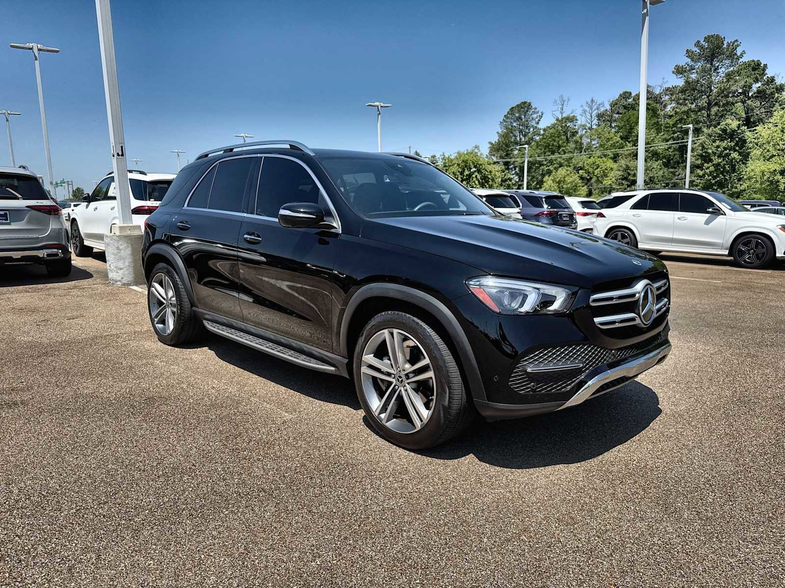 Used 2022 Mercedes-Benz GLE 350 4MATIC image 11