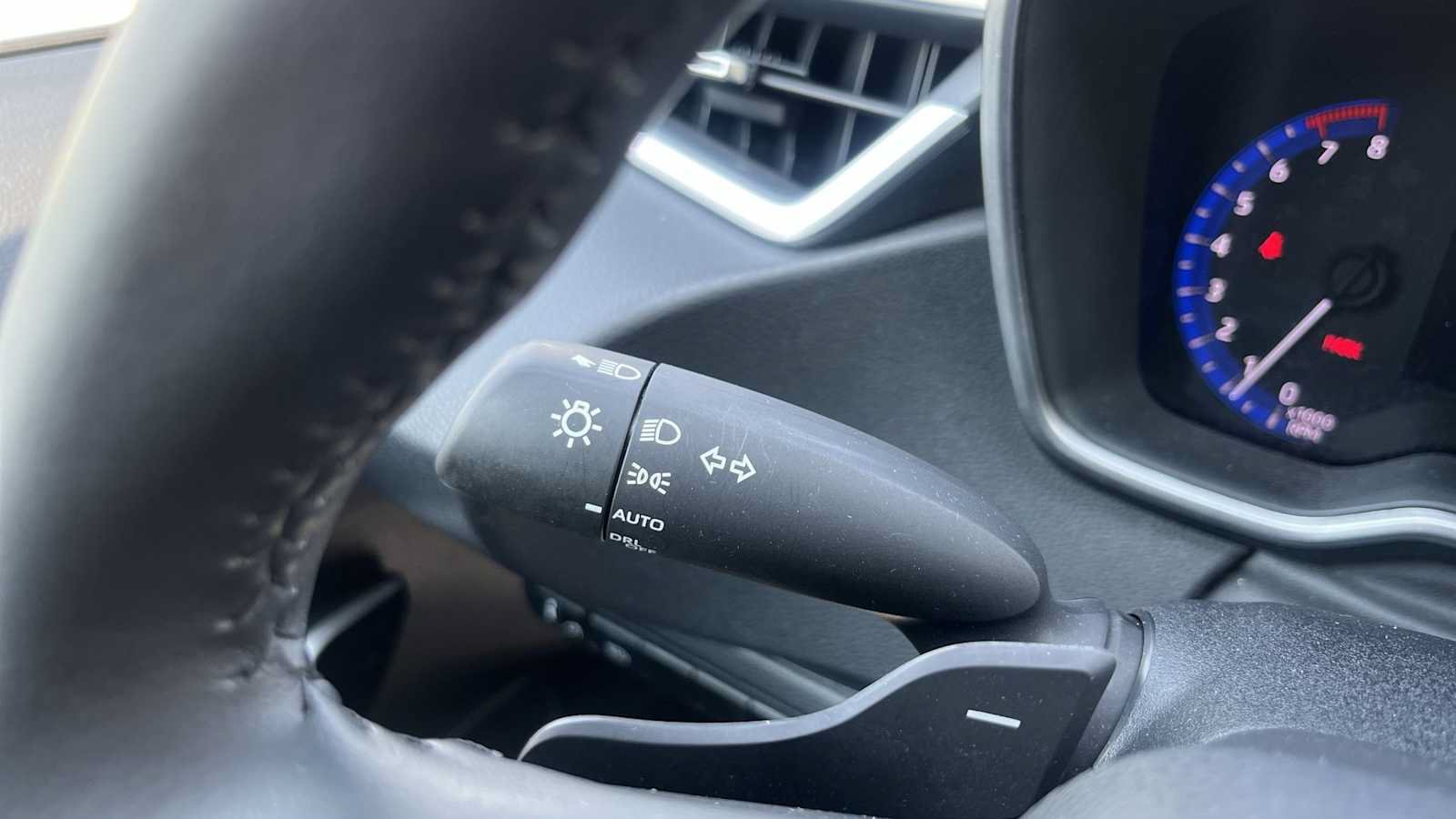 Used 2021 Toyota Corolla XSE w/ Carpet Mat Package (TMS) FWD image 40
