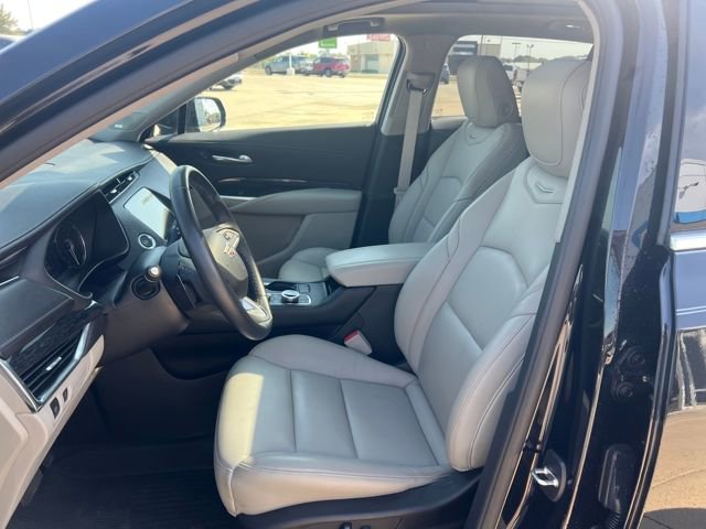 Certified 2021 Cadillac XT4 Premium Luxury w/ Driver Assist Package image 13