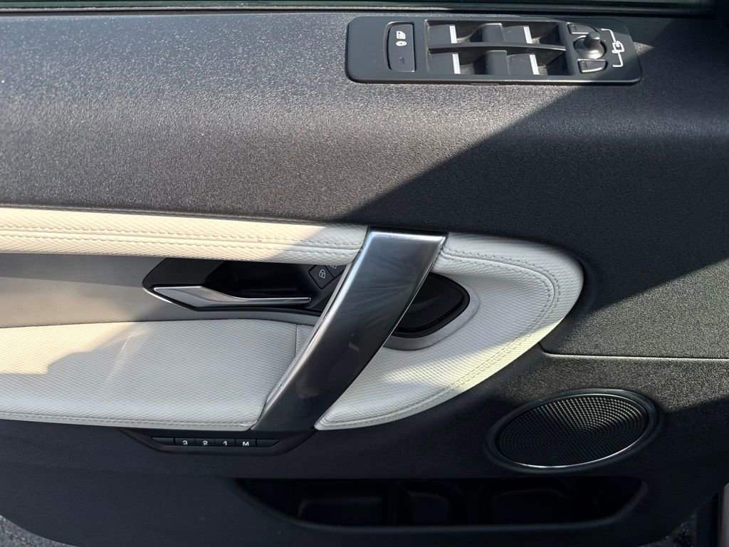 Used 2022 Land Rover Discovery Sport SE R-Dynamic image 20