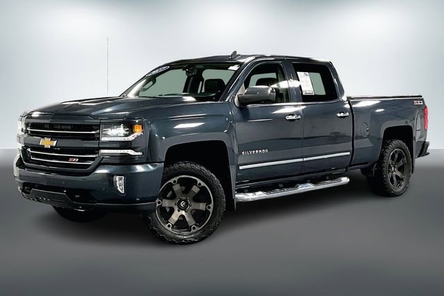 Used 2017 Chevrolet Silverado 1500 LTZ Z71 w/ LTZ Plus Package image 2