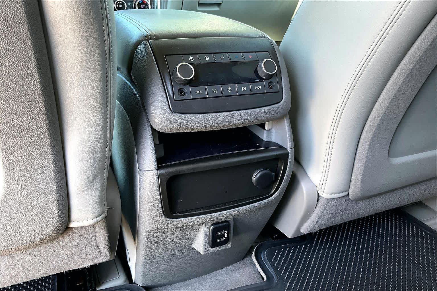 Used 2017 Buick Enclave Premium FWD image 28