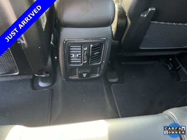 Certified 2022 Jeep Grand Cherokee Laredo X image 17