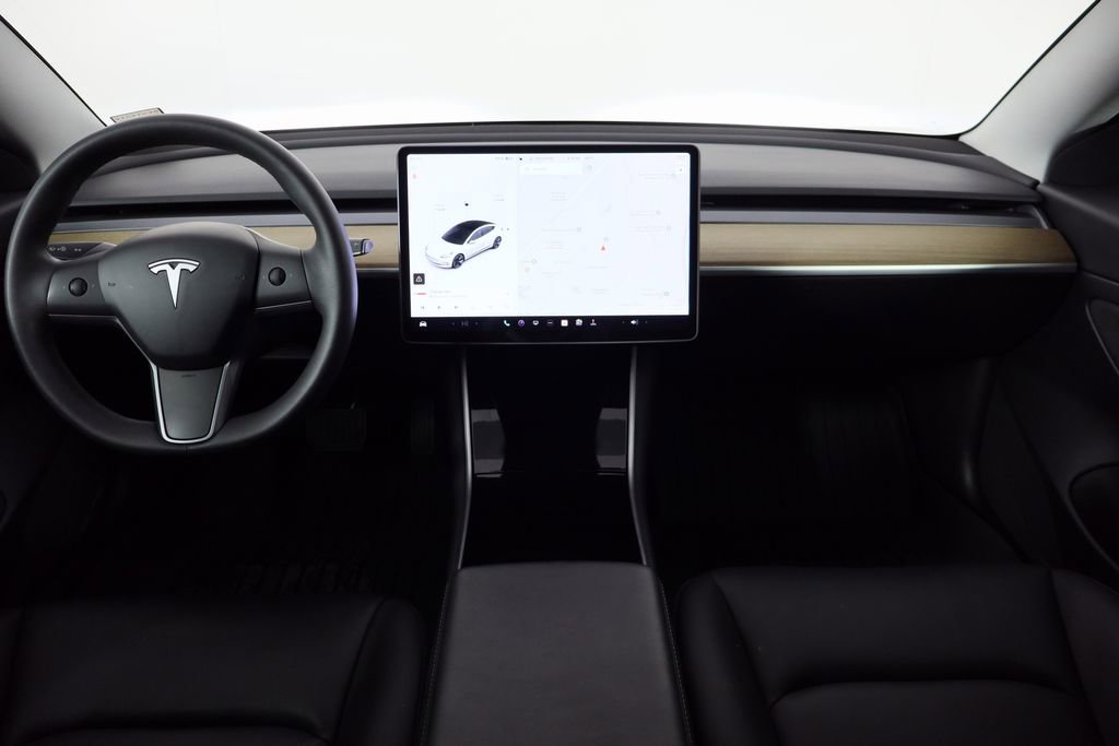 Used 2020 Tesla Model 3 Standard Range image 27