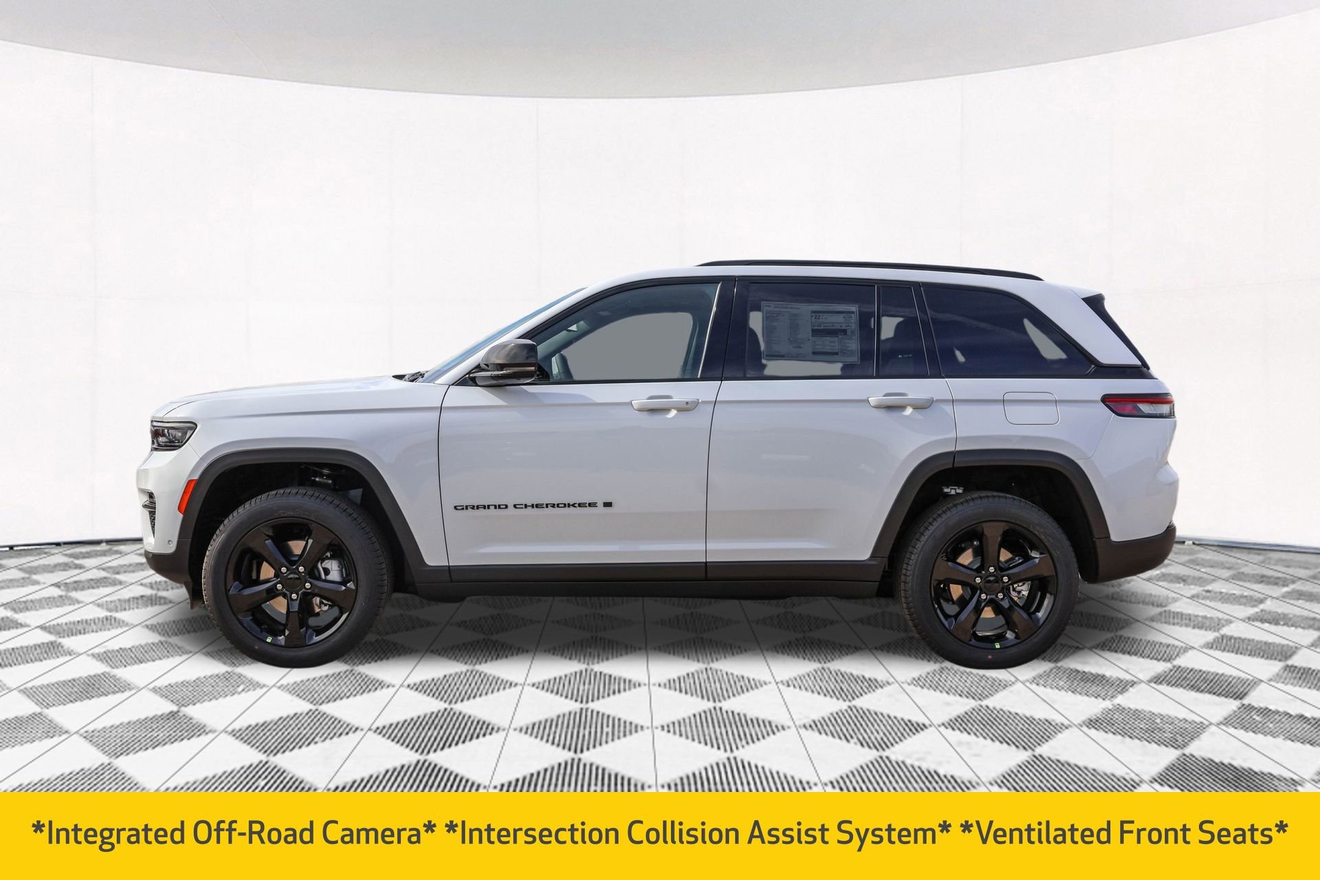 New 2025 Jeep Grand Cherokee Limited w/ Luxury Tech Group II image 9