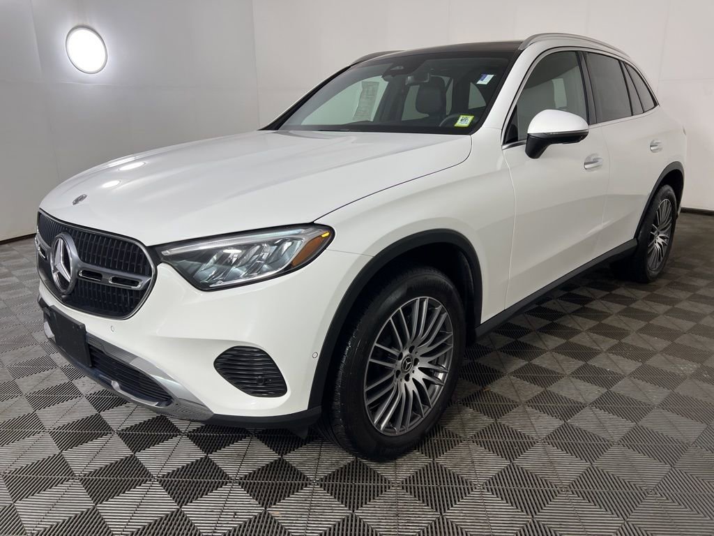 Certified 2024 Mercedes-Benz GLC 300 4MATIC image 25