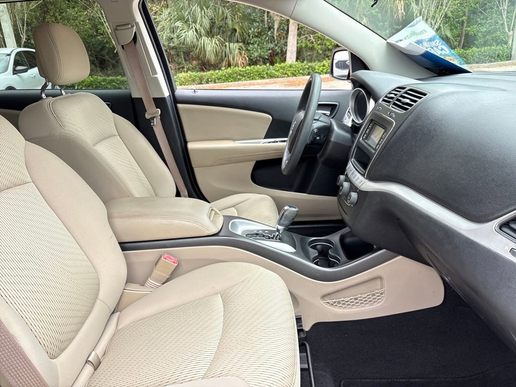 Used 2013 Dodge Journey SXT w/ Flexible Seating Group image 26