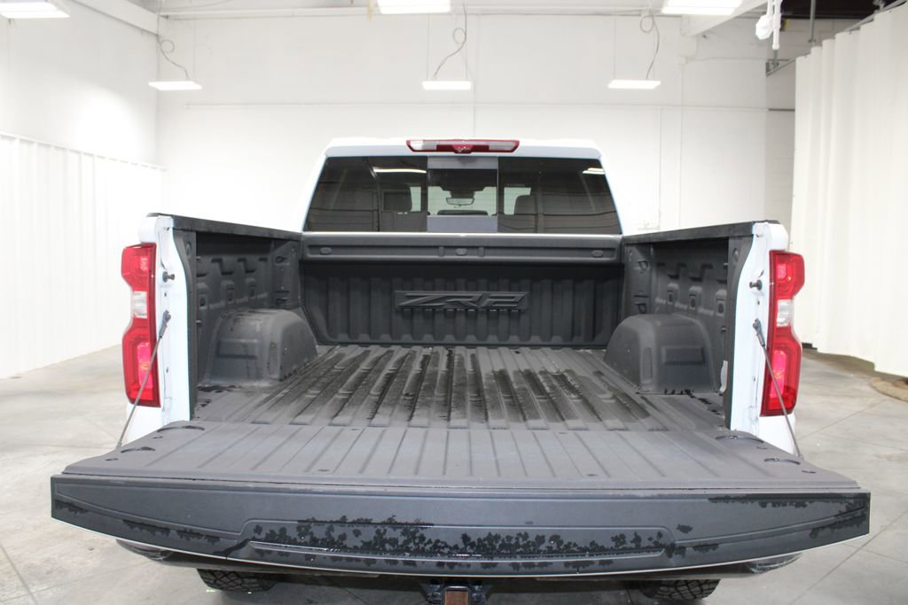 Used 2024 Chevrolet Silverado 1500 ZR2 w/ Technology Package image 16