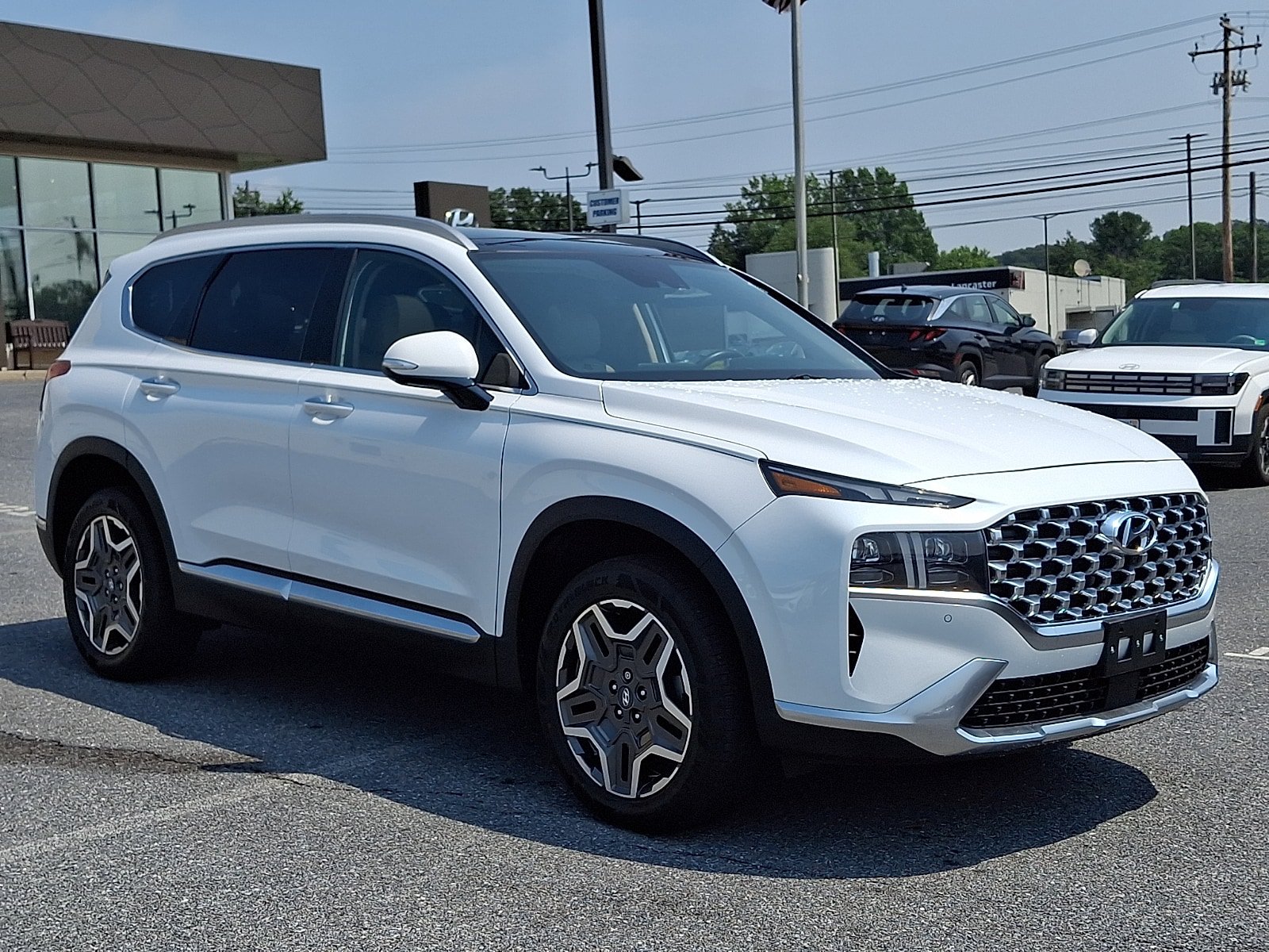 Used 2021 Hyundai Santa Fe Limited AWD/4WD image 3