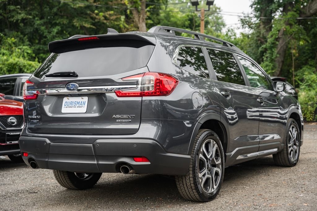 Used 2023 Subaru Ascent Limited image 4