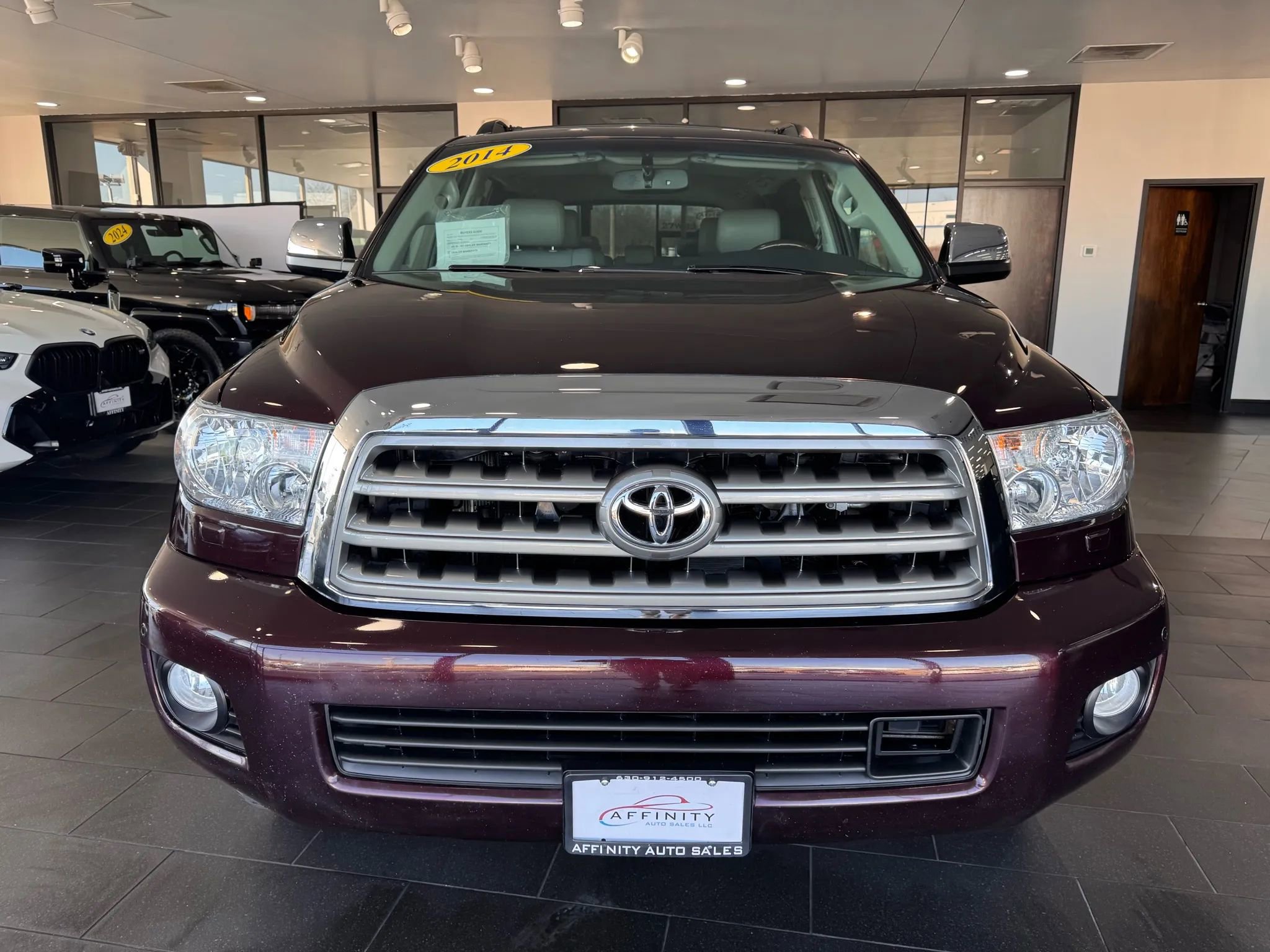 Used 2014 Toyota Sequoia Platinum image 8