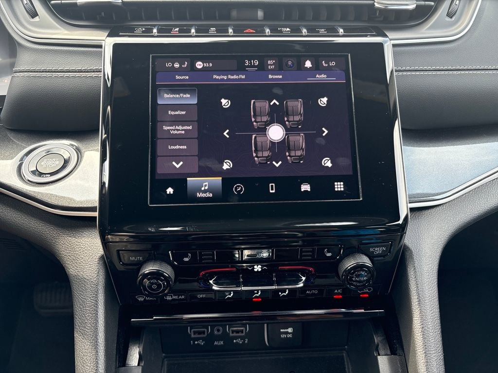 Used 2023 Jeep Grand Cherokee Altitude image 23