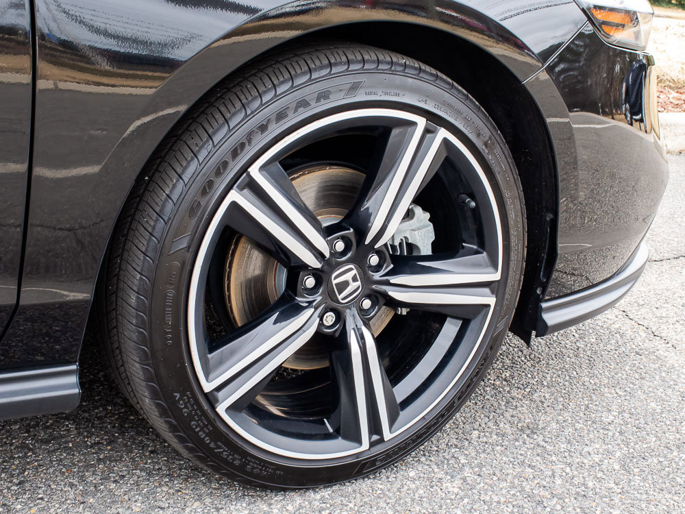 Used 2024 Honda Accord Sport image 8