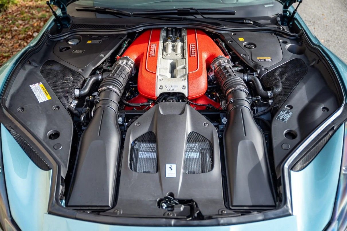 Used 2023 Ferrari 812 GTS RWD image 4