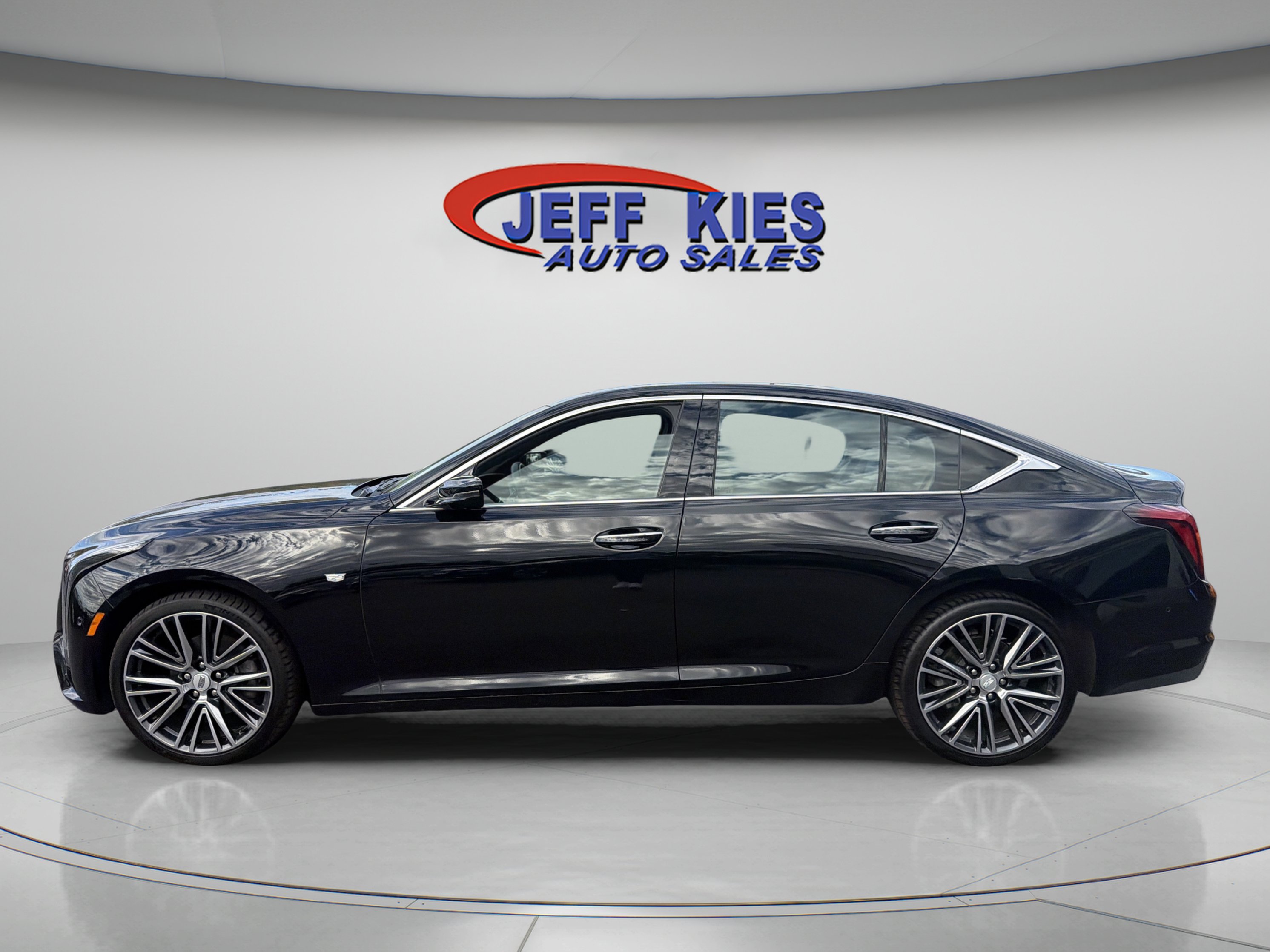 Used 2026 Cadillac CT5 Premium Luxury w/ Sun And Sound Package AWD/4WD image 11