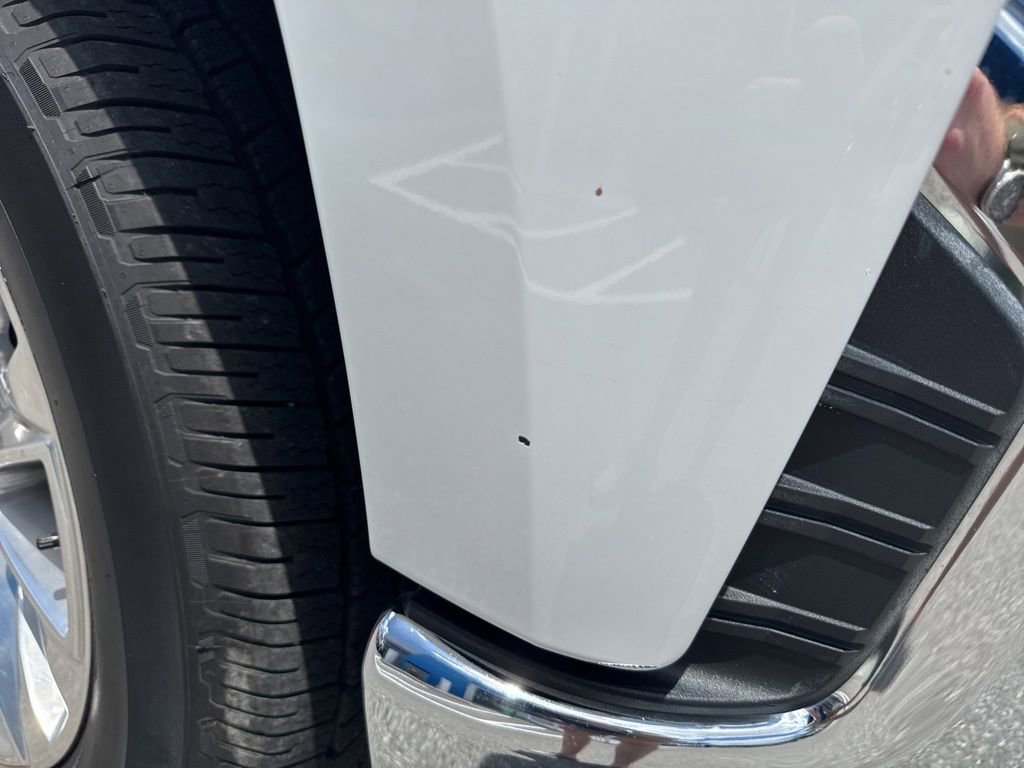 Used 2019 Chevrolet Silverado 1500 LTZ AWD/4WD image 4