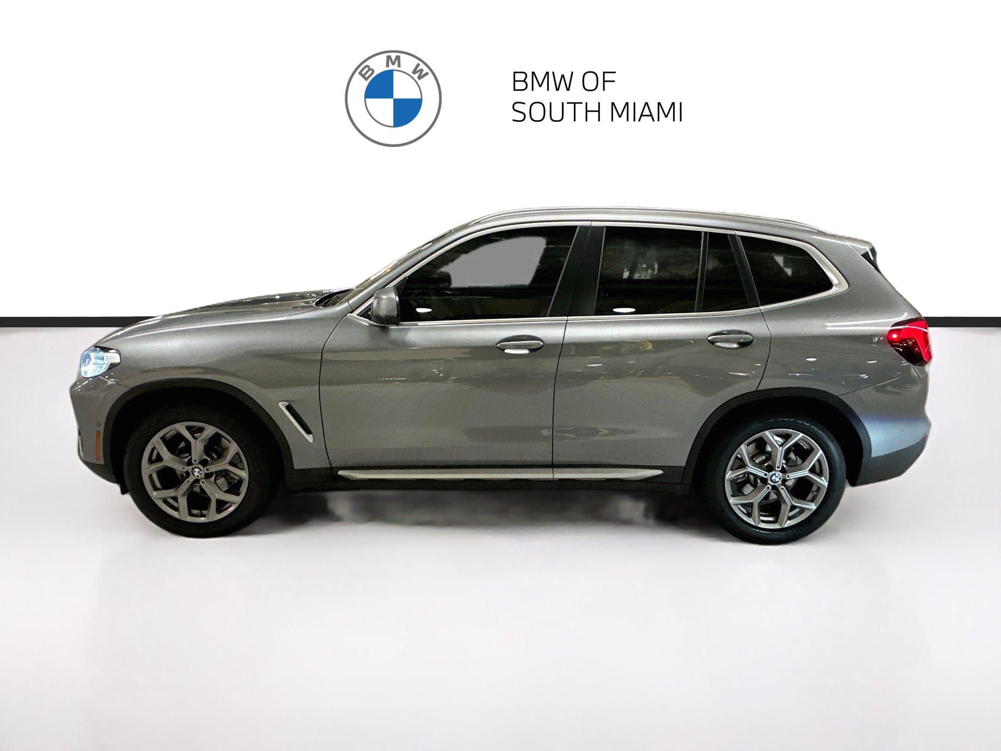 Used 2023 BMW X3 sDrive30i w/ Premium Package RWD image 4