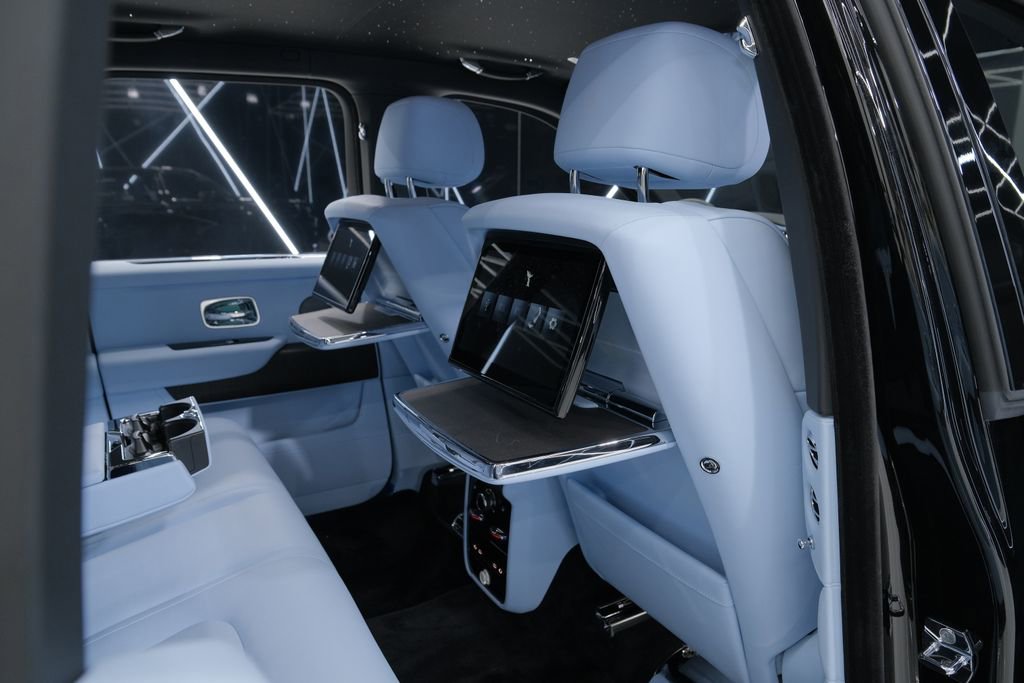 Used 2026 Rolls-Royce Cullinan image 49