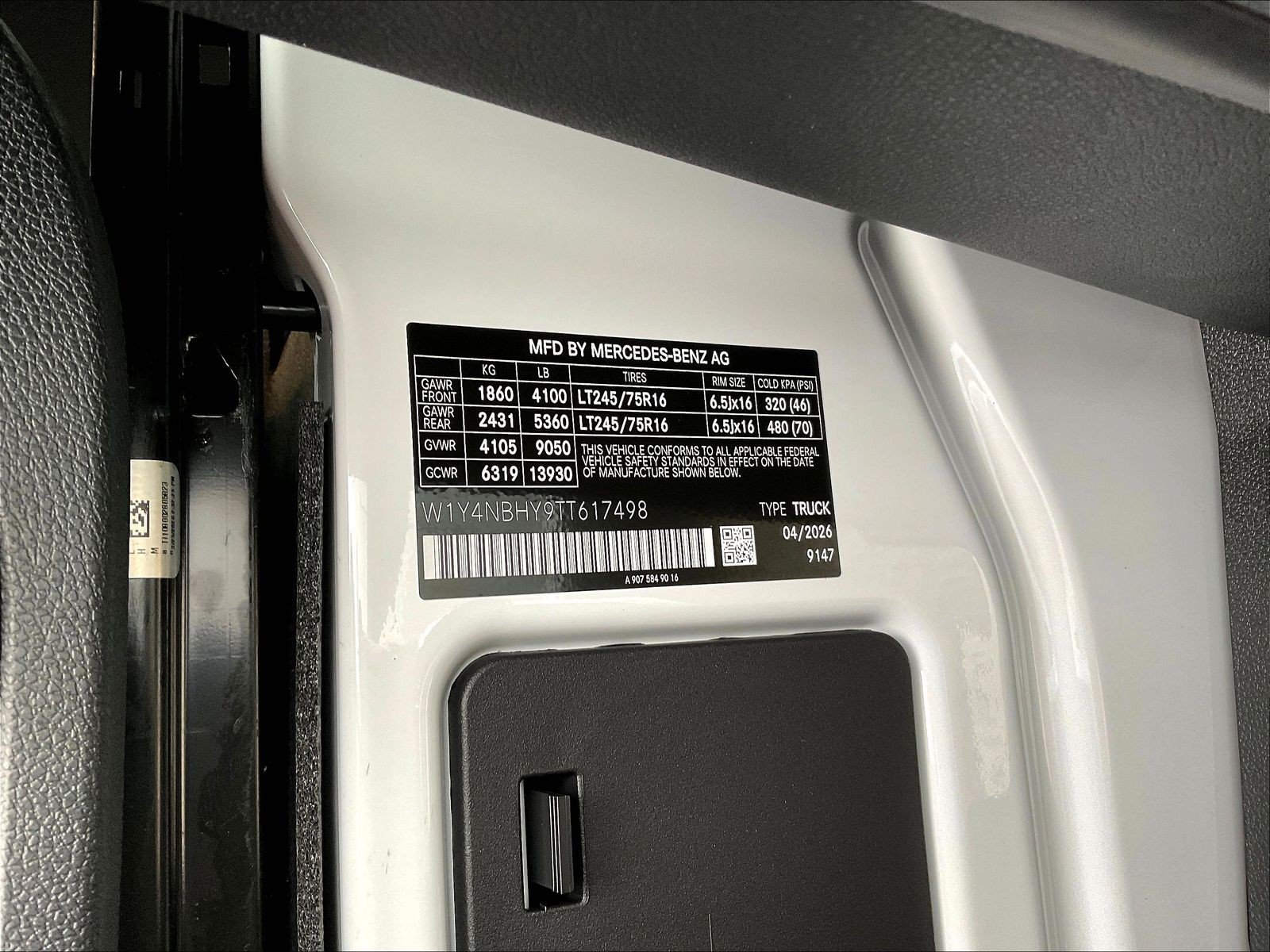 New 2026 Mercedes-Benz Sprinter 2500 image 24