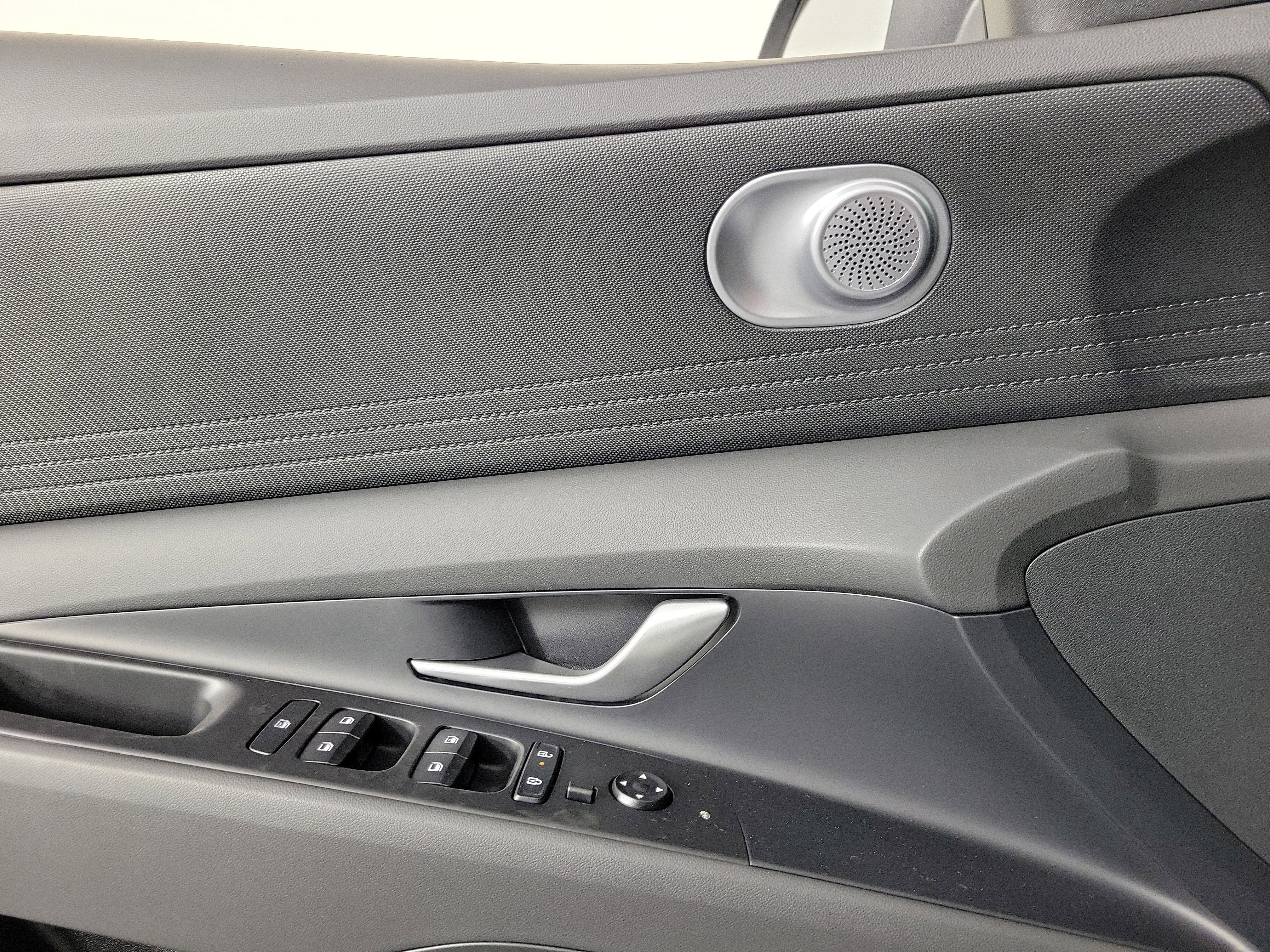 New 2026 Hyundai Elantra SE image 24