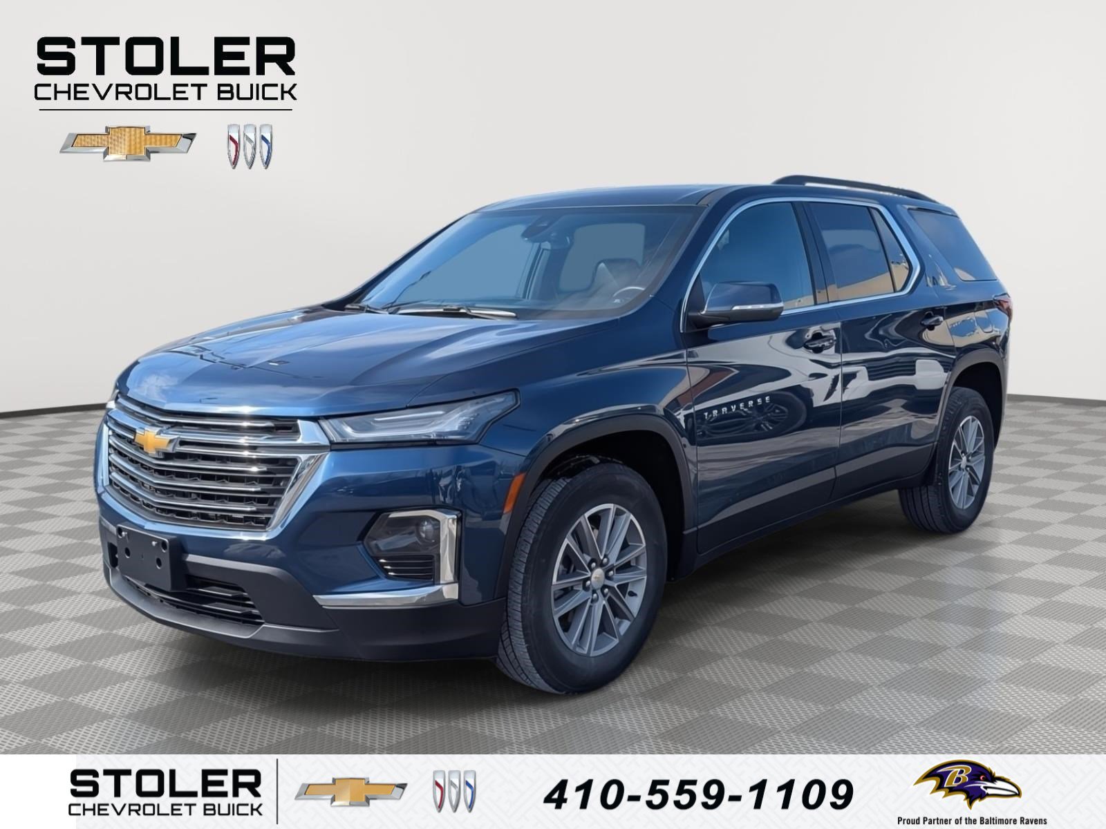 Used 2022 Chevrolet Traverse LT w/ LPO, Floor Liner Package image 1