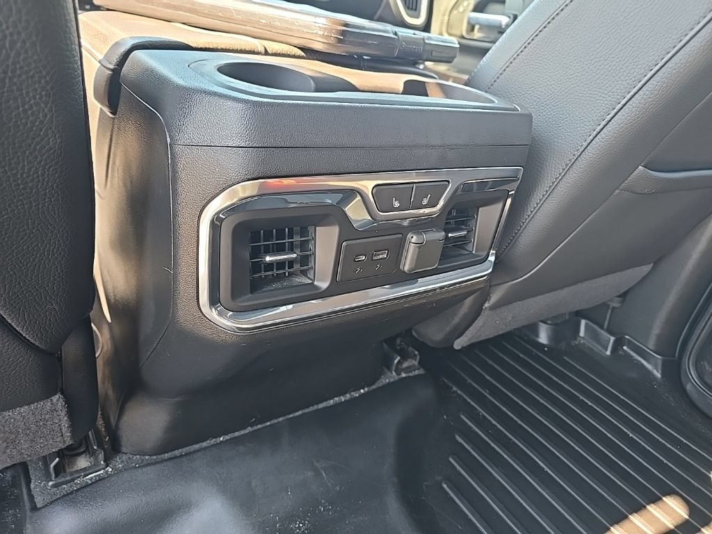 Used 2021 GMC Sierra 3500 Denali w/ Denali Ultimate Package AWD/4WD image 20