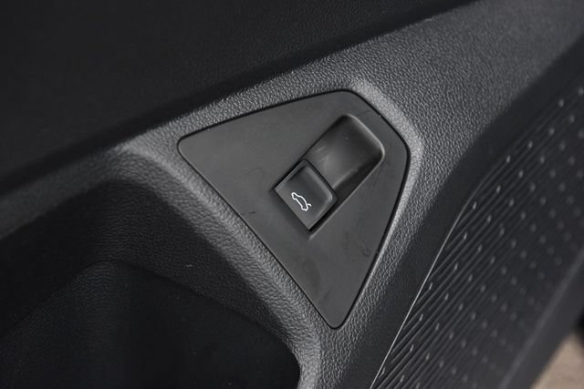 Used 2025 Volkswagen Jetta S FWD image 9