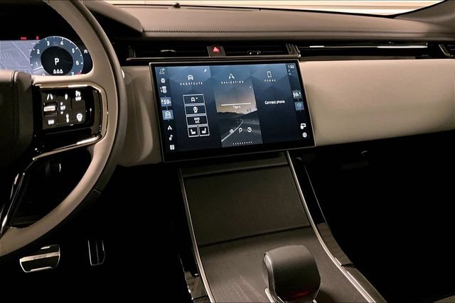 Certified 2026 Land Rover Range Rover Velar Dynamic SE AWD/4WD image 5