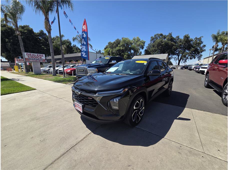 Used 2024 Chevrolet Trax RS w/ Sunroof Package