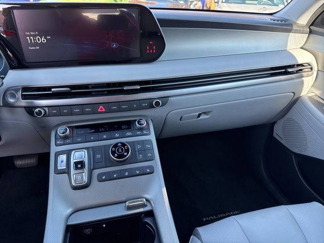 Used 2023 Hyundai Palisade SEL w/ Premium Package image 24