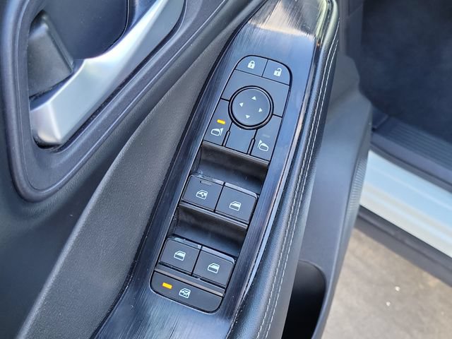 Used 2024 Nissan Rogue SV AWD/4WD image 18