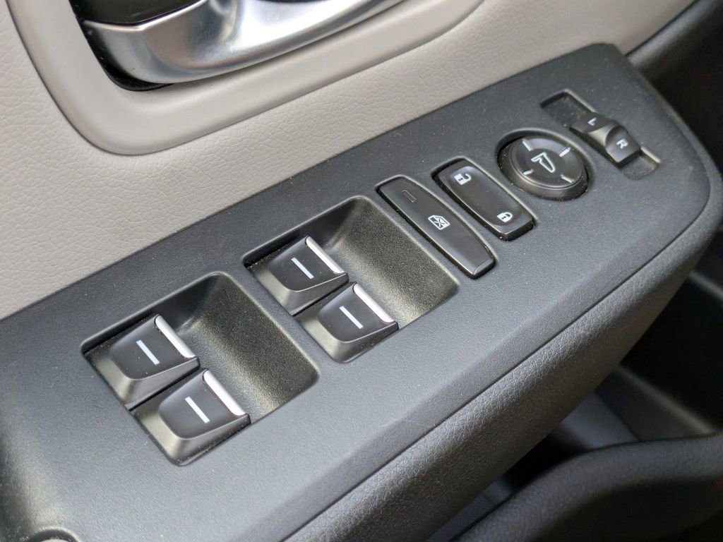 Used 2024 Honda Pilot Touring image 27