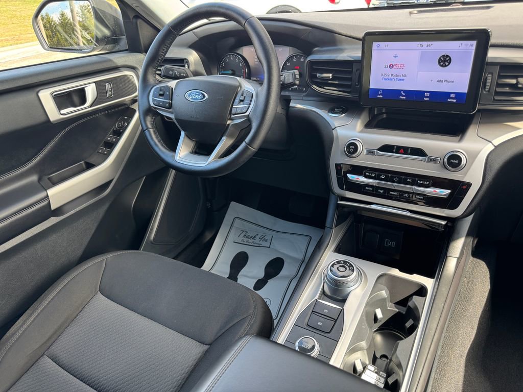 Used 2022 Ford Explorer XLT image 22