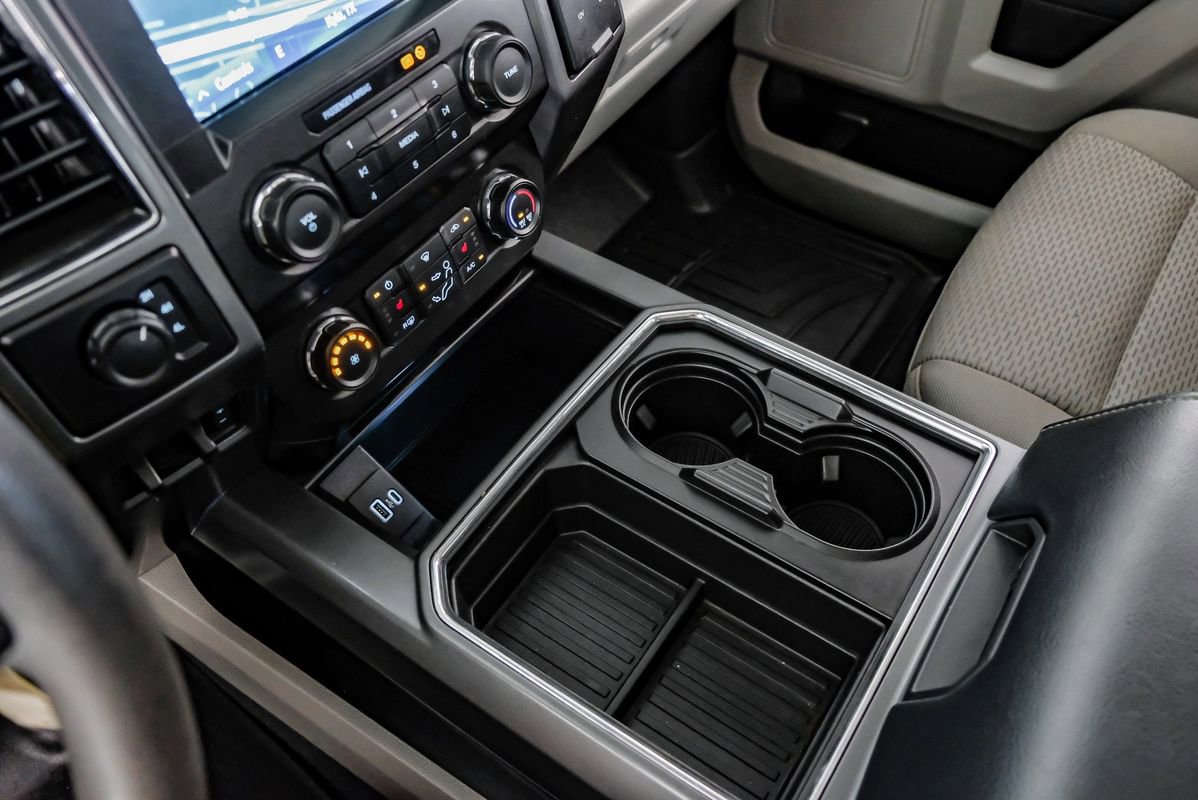 Used 2022 Ford F350 XLT w/ XLT Premium Package AWD/4WD image 24
