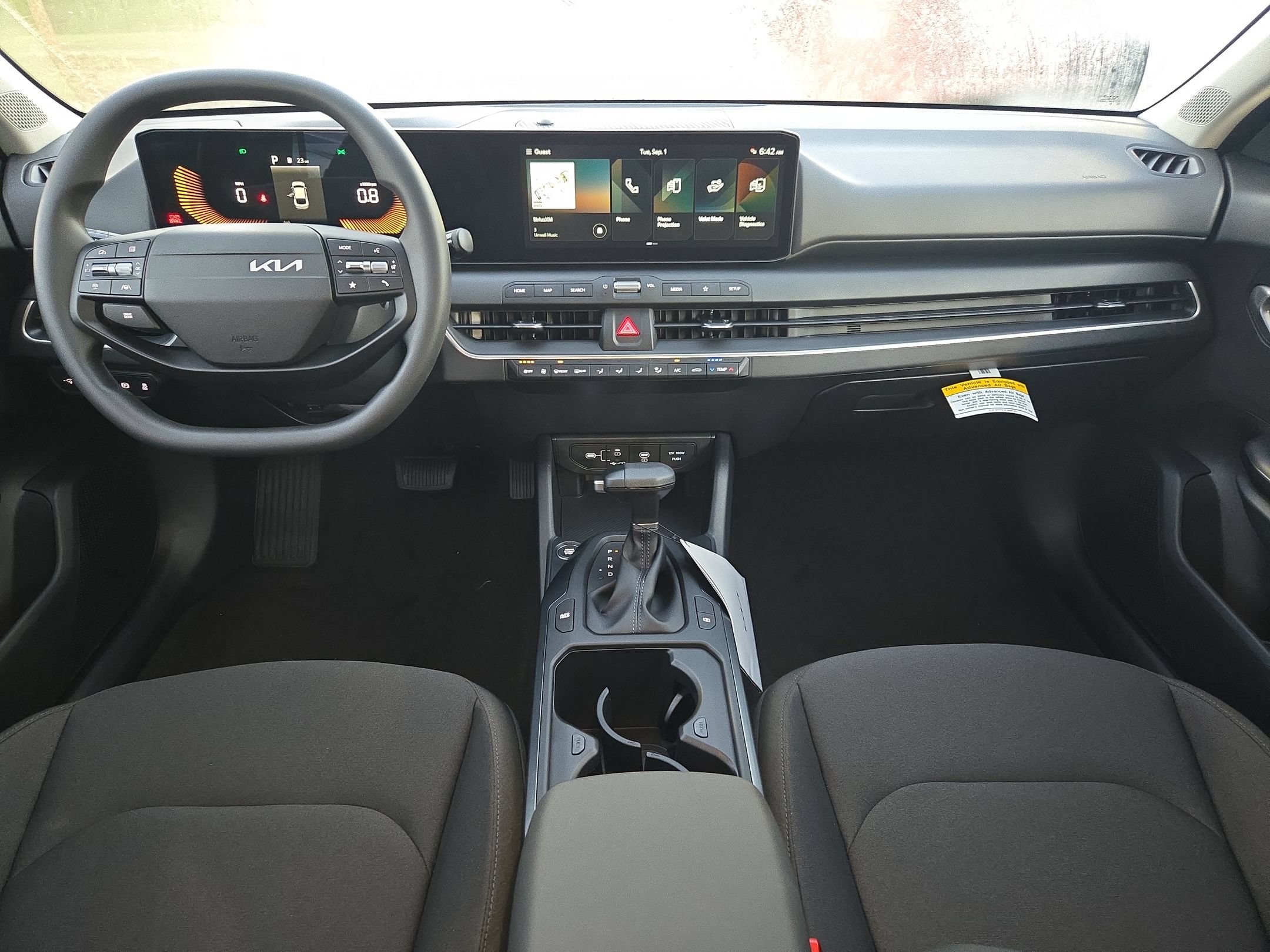 New 2026 Kia K4 FWD image 9