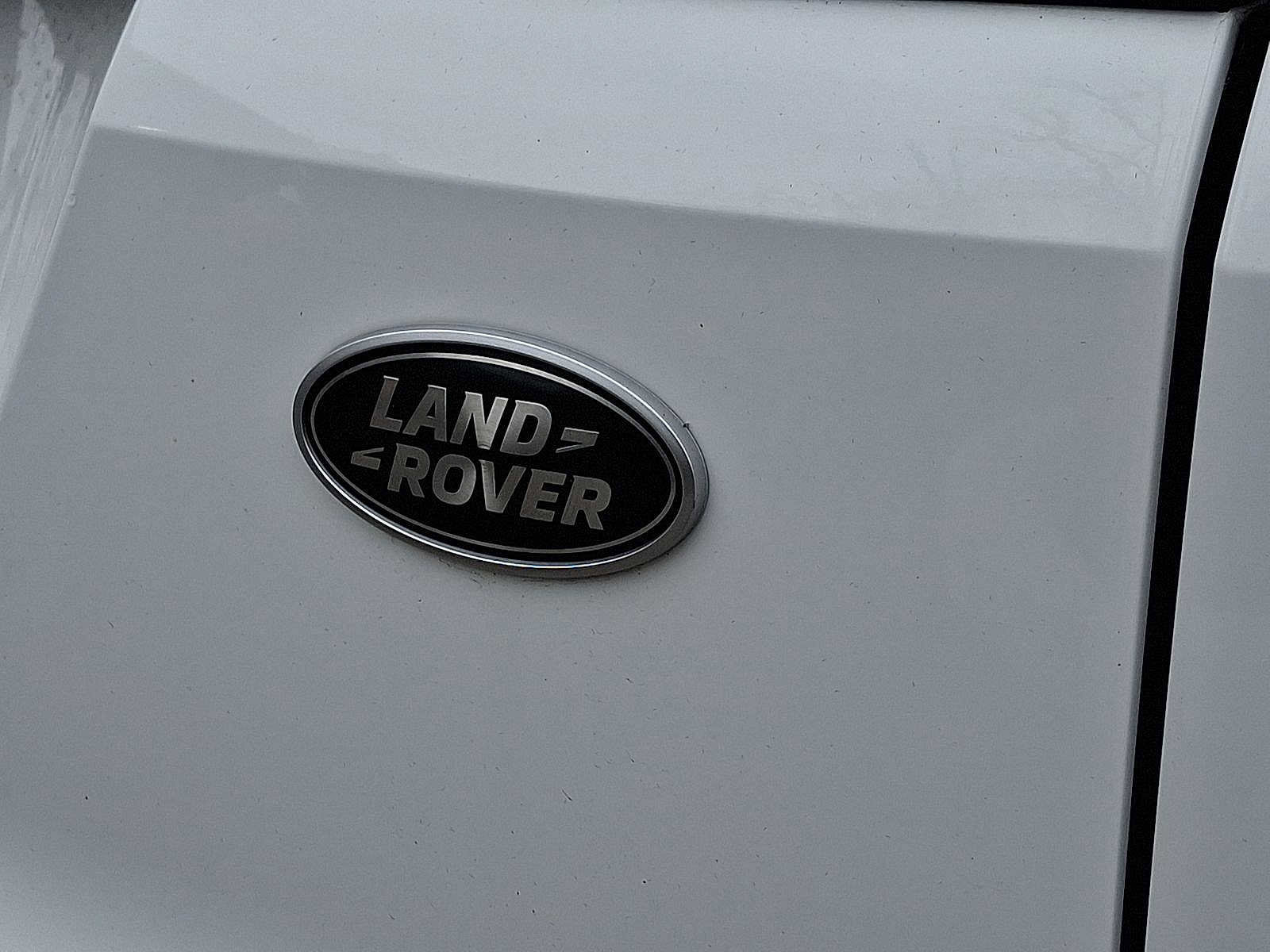 Used 2023 Land Rover Range Rover Evoque SE image 24