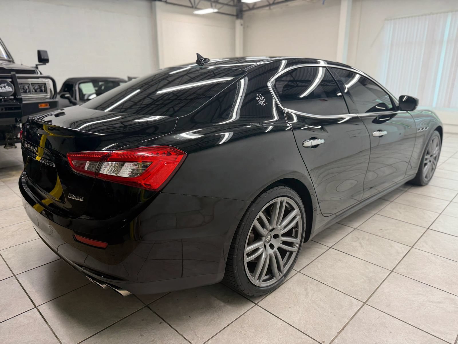 Used 2017 Maserati Ghibli S RWD image 9