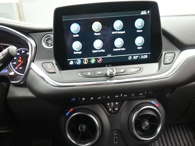 Used 2023 Chevrolet Blazer LT w/ Driver Confidence Package image 10