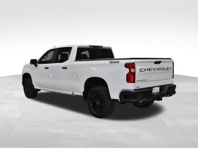 Used 2022 Chevrolet Silverado 1500 LT Trail Boss w/ Bed Protection Package AWD/4WD image 9
