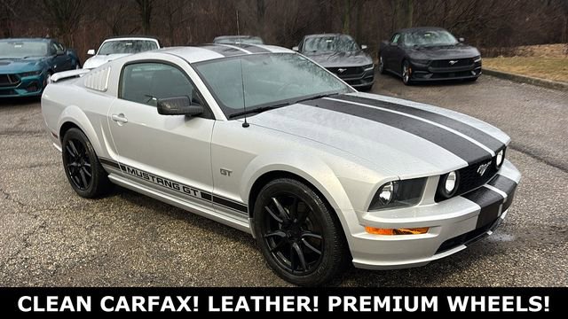 Used 2005 Ford Mustang GT Premium image 25