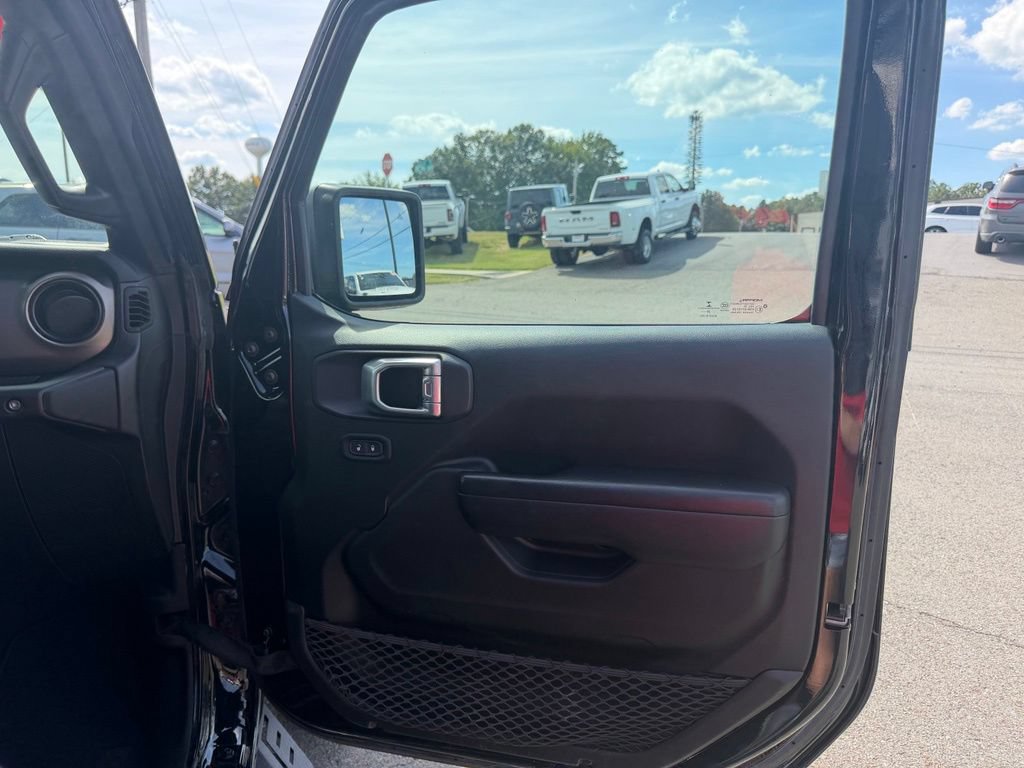 Used 2021 Jeep Wrangler Unlimited Sport AWD/4WD image 30