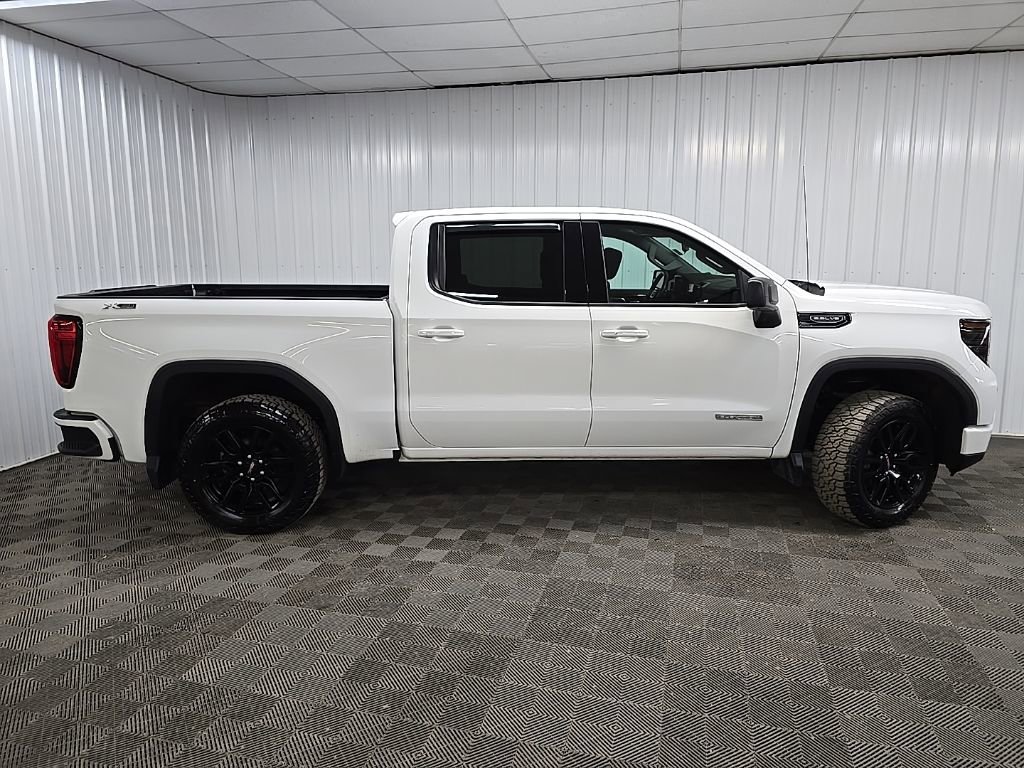 Used 2022 GMC Sierra 1500 Elevation w/ X31 Off-Road Package image 2