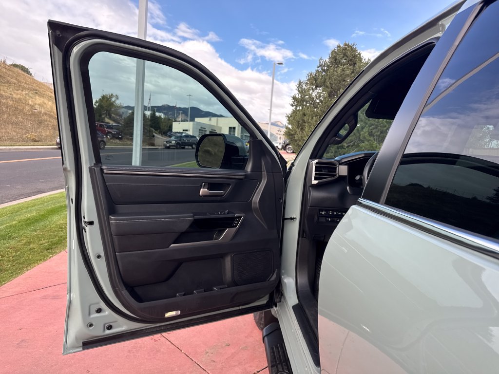 Used 2026 Toyota Tundra Limited w/ Power Package AWD/4WD image 9
