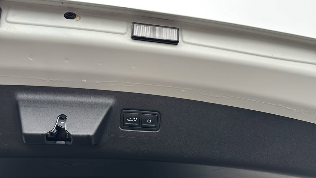 Used 2025 Hyundai Santa Fe Limited image 37