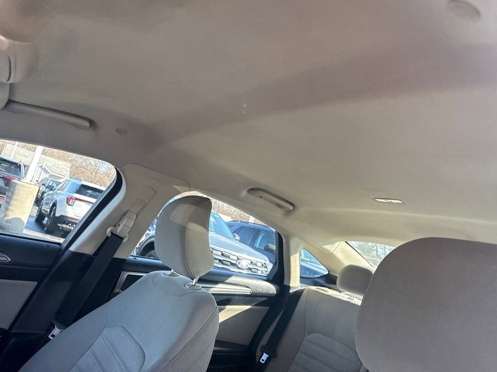 Used 2018 Ford Fusion S image 22