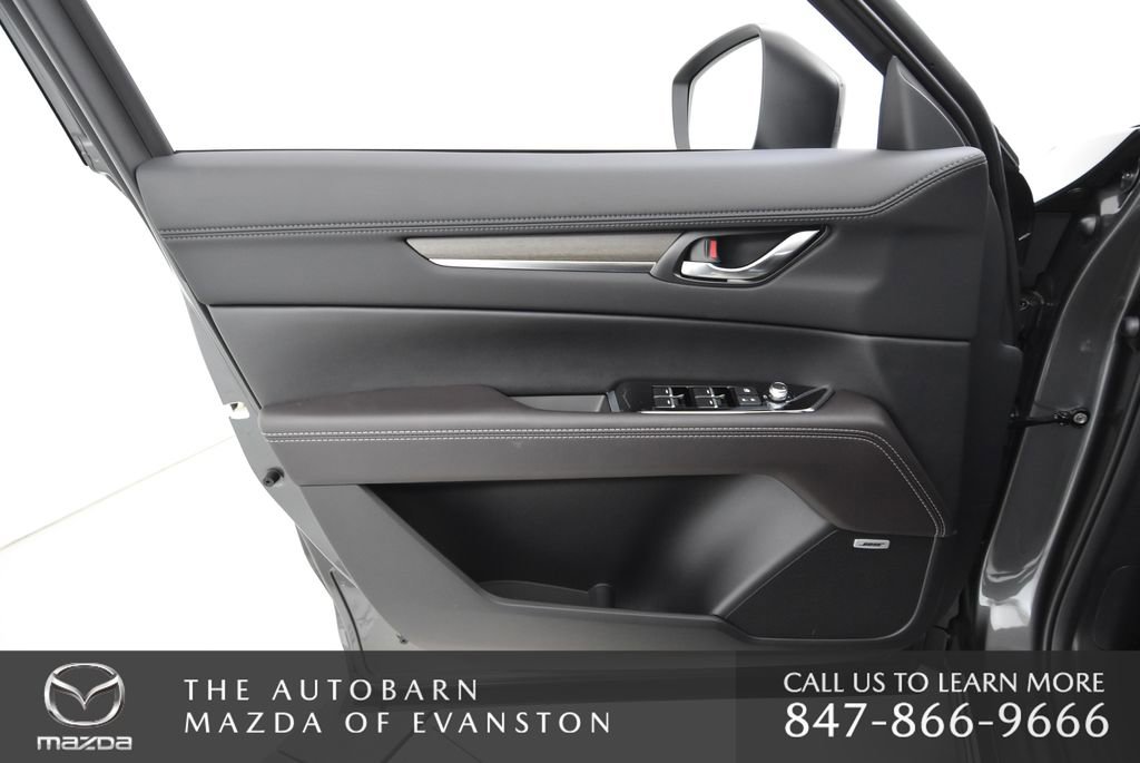 New 2025 MAZDA CX-5 Signature image 28