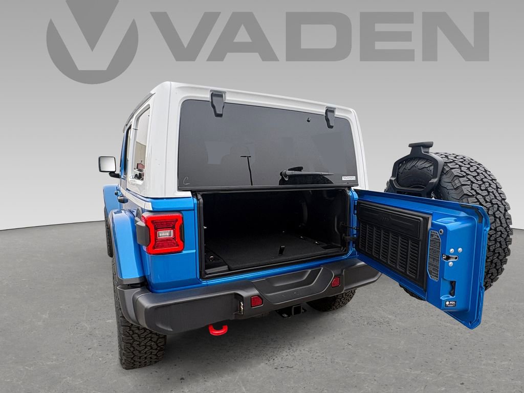 New 2026 Jeep Wrangler Rubicon w/ Whitecap Package image 20