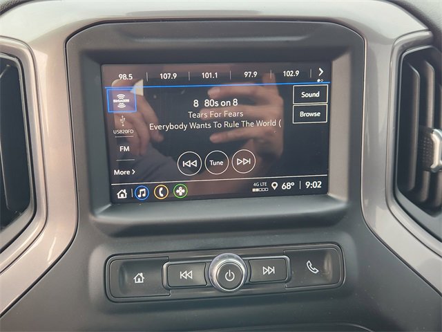 Used 2024 Chevrolet Silverado 1500 Custom image 16